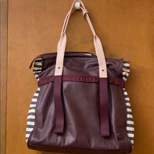 Lululemon tote bag